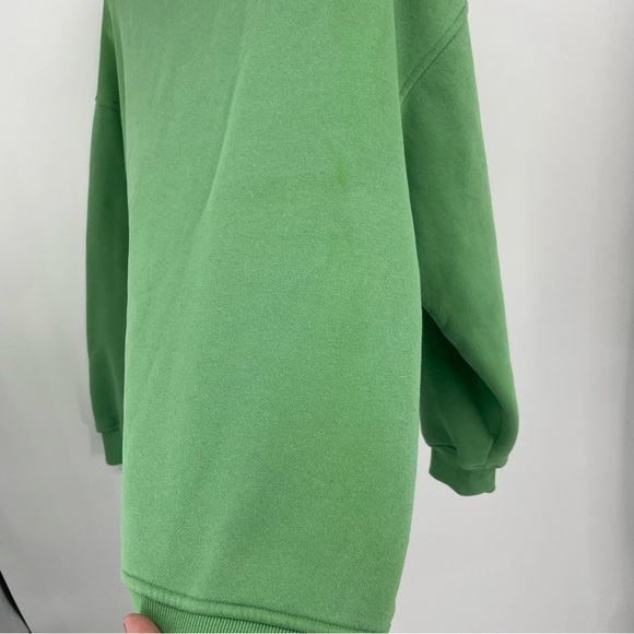 Bailey rose Malibu Athletics Oversized crewneck sweatshirt tennis Sz L green - Picture 5 of 10